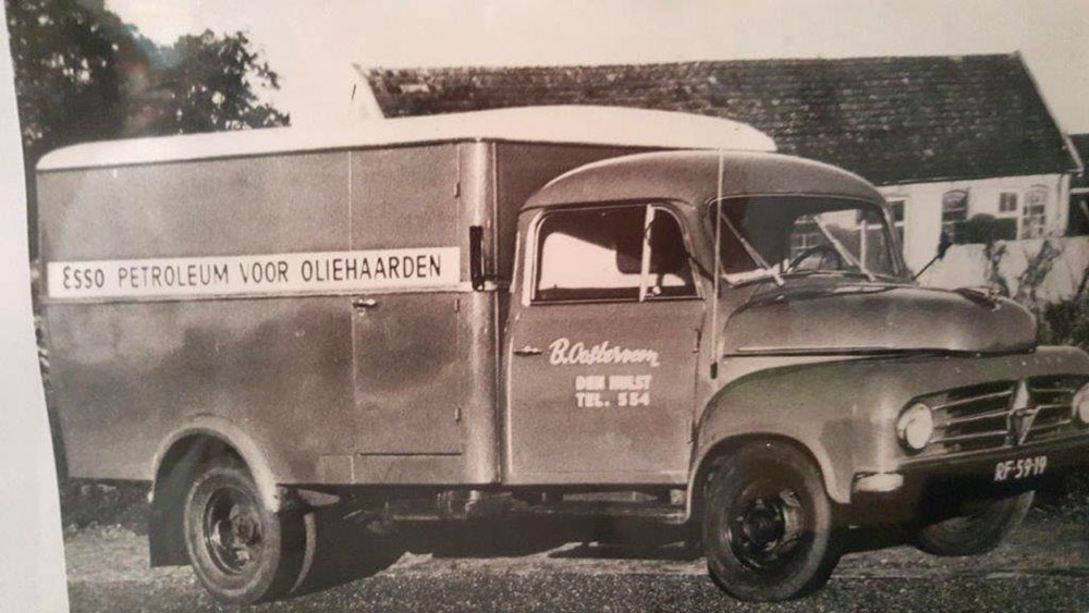 bottom2_home_Oosterveen_Olie